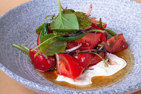 С кубанскими томатами