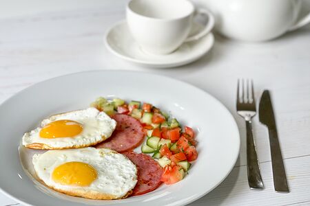 Яичница с ветчиной