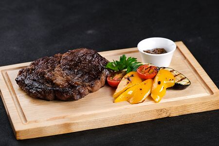 Стейк из говядины