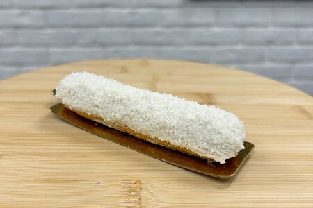 Эклер Тропический