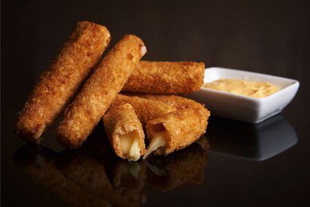 Сырные палочки