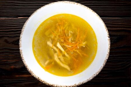 Куриный суп-лапша