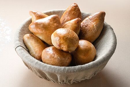 Пирожок с бараниной