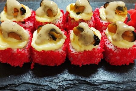 Запеченный с мидиями и лососем терияки