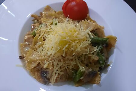 Паста с куриной грудкой