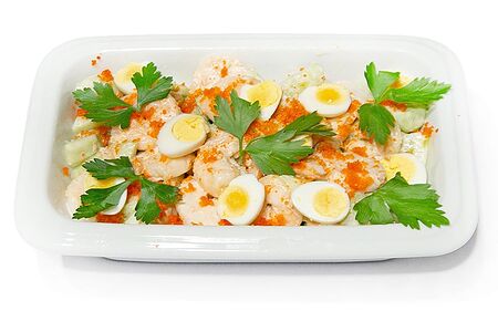 Салат с креветками васаби