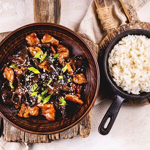 Древесные грибы с мясом