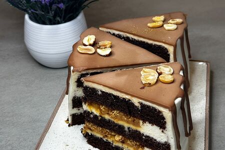 Сникерс (кусочек торта)