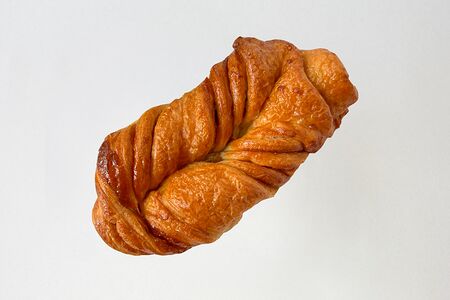 Вензель с карамелью