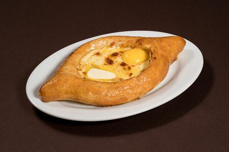 Хачапури по-аджарски