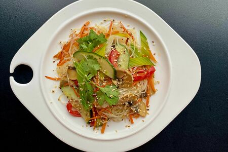 Фунчоза с грибами