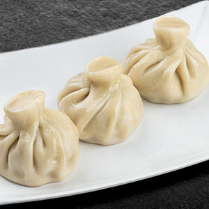 Хинкали со свининой и говядиной