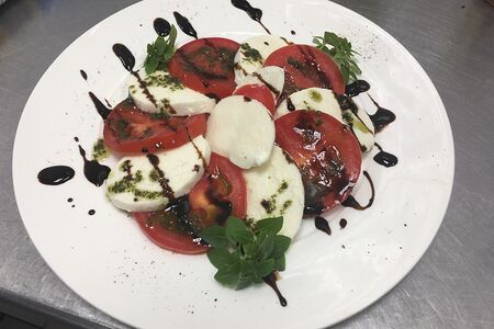 Салат Капрезе