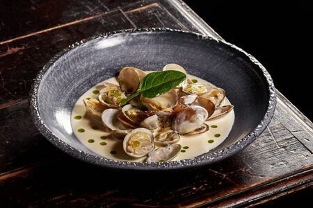 Вонголе в сливках