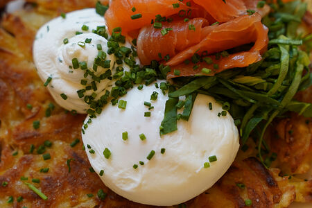 Драник с форелью слабой соли