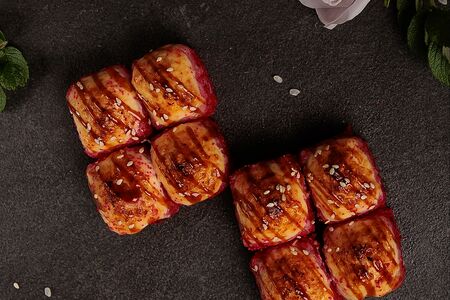 Запечённый ролл с лососем