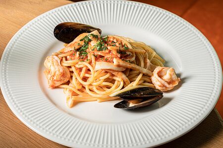 Спагетти с морепродуктами