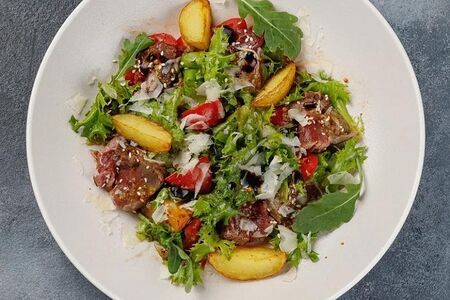 Салат с ростбифом