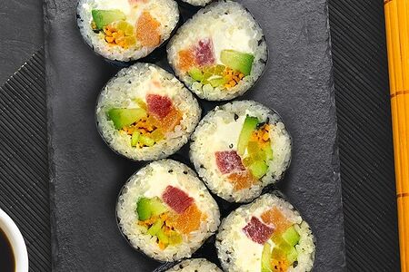 Кимбап с тунцом