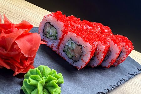 Калифорния с лососем