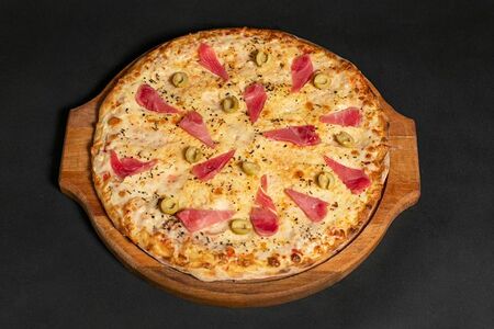 Пицца Тунец