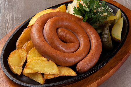 Колбаска из куриного филе