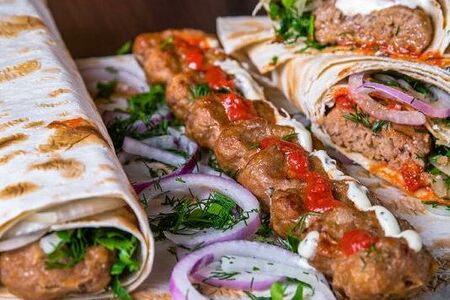 Люля в лаваше с курицей