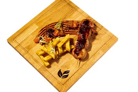 Свиные медальоны с картофелем