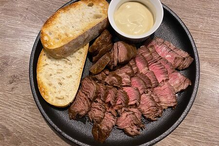 Ростбиф с горчичным соусом