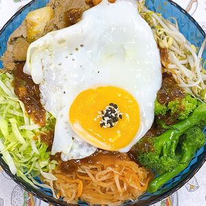 Ком ранг чон кимчи с говядиной - Com rang bo tron kimchi