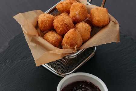 Жареный сулугуни