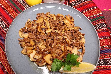 Шампиньоны с мясом