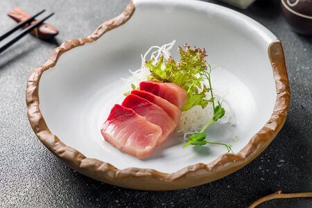 Сашими Лакедра желтохвост