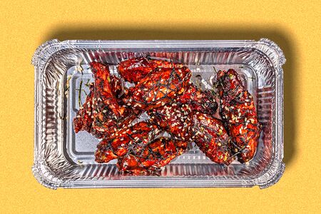 Куриные крылья в кисло-сладком соусе