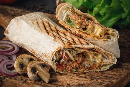 Итальянская шаурма в классическом лаваше