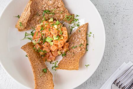 Тартар из лосося