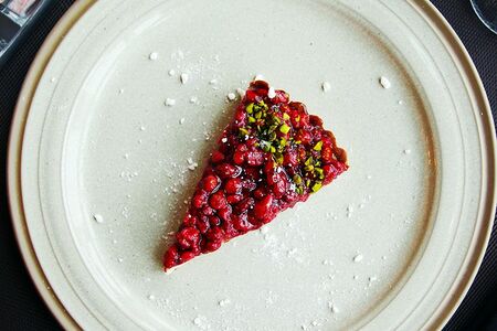 Пирог с земляникой