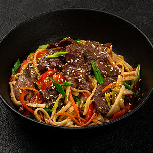 Удон с говядиной