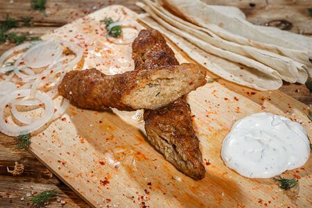 Люля-кебаб куриный