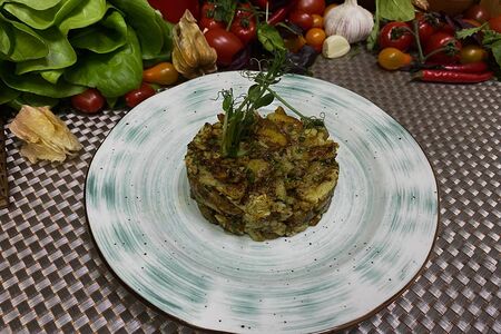 Мятый картофель с чесноком