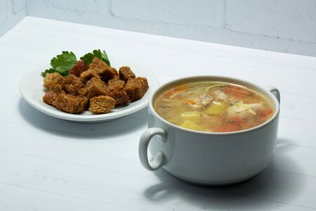 Cyп-лапша по-домашнему из курицы