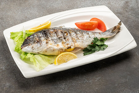 Дорадо на мангале