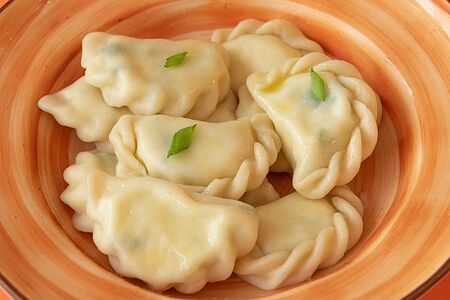 Вареники с творогом соленые отварные