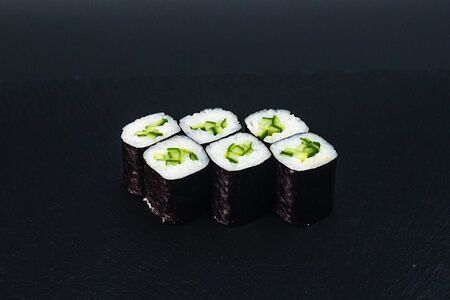 Маки огурец