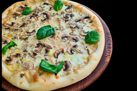 Пицца грибная