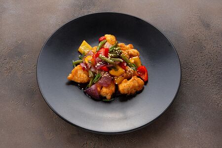 Курица в кисло-сладком соусе