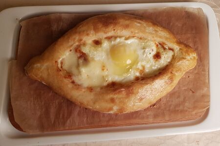 Хачапури по-аджарски