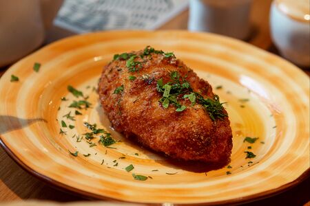 Котлета по-киевски