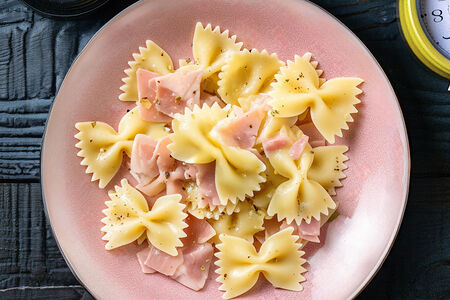 Детская Карбонара с бантиками