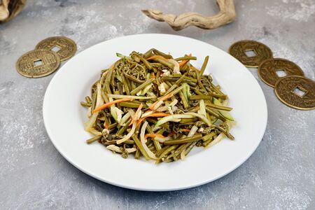 Зеленый лес